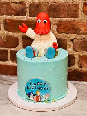 Huascar & Company Bakeshop Cartoon Alien Birthday Cake