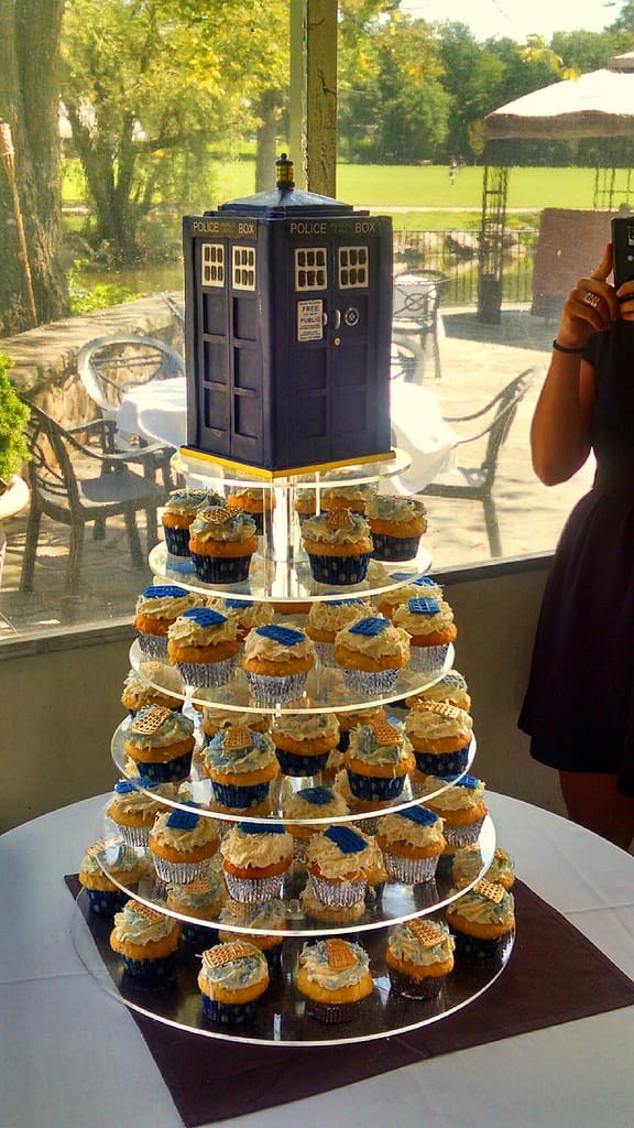 Huascar & Company Bakeshop Doctor Who Tardis Cake and Cupcake Tower